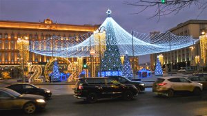 Москва Новогодняя: Центр, Арбат, кафе, магазины.