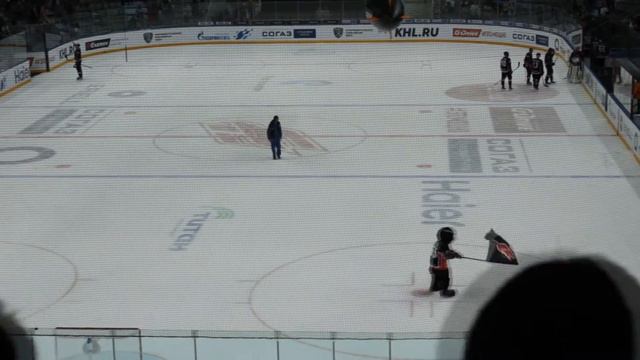 Ритм к новым победам и после матчевое шоу Фурха Блог с матча Авангард - Автомобилист 25.8.16 #2 смотреть онлайн