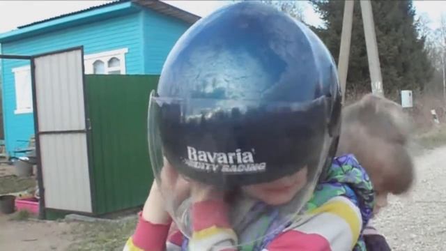 маленькие мотоциклистки