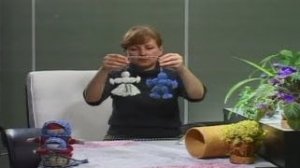 Плетем пояса. Украшаем их куклами - неразлучниками. Мастер класс