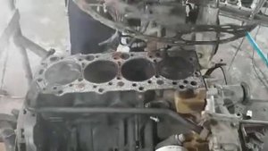 Hyundai Porter причина поломки коромысло клапана.