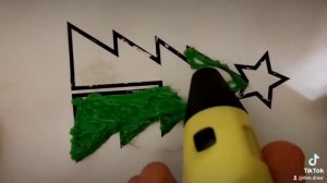 Рисуем ёлку с помощью 3D ручки✍️
