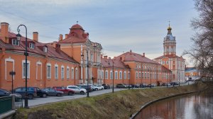 ?? Санкт-Петербург. Прогулка под проливным дождём по Александро-Невской лавре в Троицу.