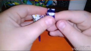 DIY браслет з фантиков от канфет