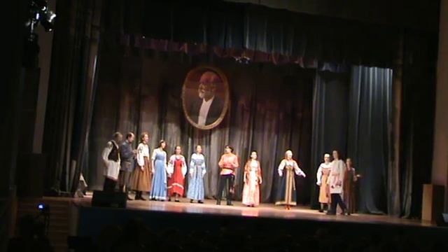 Фольклорный ансамбль "Подсеваха" "Идет дождик с крыши капит" (частушки "под язык") смотреть онлайн