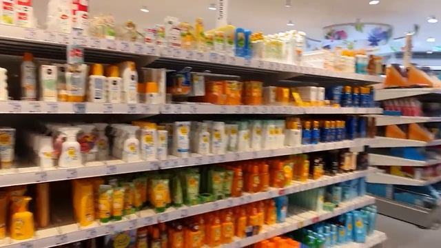 Ну, наконец-то ГЕРМАНИЯ! Добралась до Германии. Немецкий магазин DM. Цены на Essence, Catrice, Bale смотреть онлайн