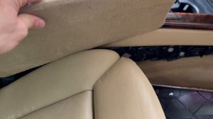 BMW X5 E70 X6 E71 KNEE PADS INSTALLATION/Подушки колен установка