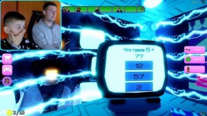 ЗЛЫЕ РОБОТЫ ОХОТЯТСЯ НА НАС! ПОБЕГ ИЗ СУМАСШЕДШЕЙ ФАБРИКИ РОБОТОВ В ROBLOX