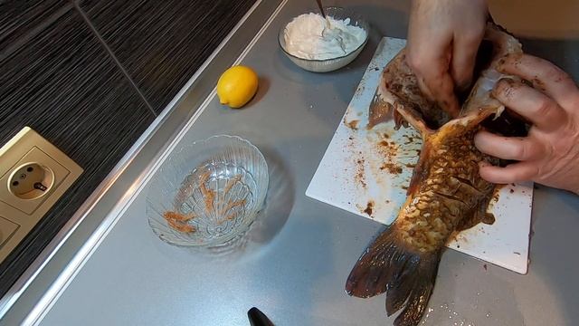 КАРП в СМЕТАНЕ запеченный в духовке смотреть онлайн