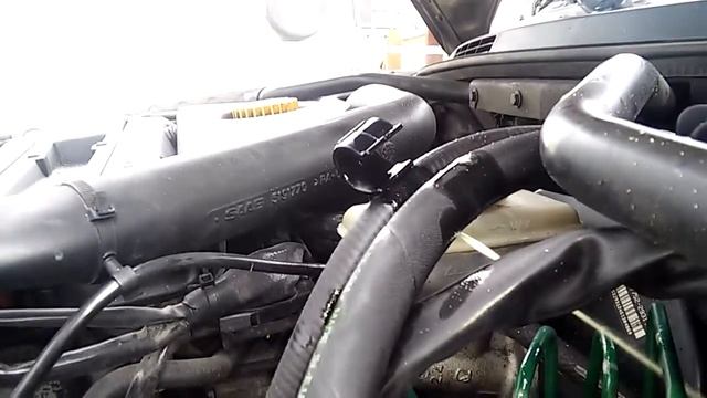 oilleak powersteering saab 9-5 - Oljeläcka styrservo Saab 9-5 смотреть онлайн