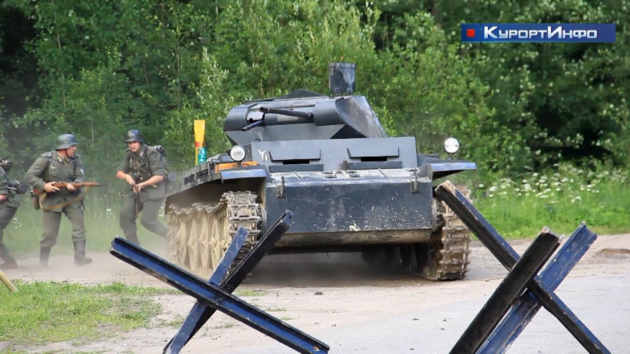 Военно-историческую реконструкцию «Подвигу прадедов верны» показали в посёлке Песочный