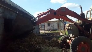 Погрузка навоза Куном на тракторе т 40ам