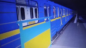 2 поезда метро Е-КМ на ст. Днепр