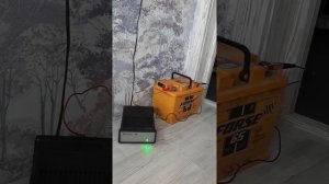Заряжаем аккумулятор после зимы зарядным устройством вымпел 150