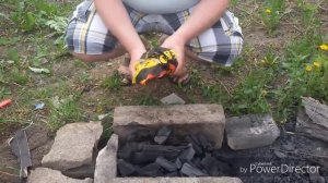 Как разжечь уголь для мангала, разжигаем уголь. Простой способ