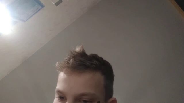 Заклеила рот скотчем и продержался так около 4 минут. смотреть онлайн