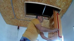УСТАНОВКА ЧЕРДАЧНОЙ ЛЕСТНИЦЫ ПОД НАТЯЖНОЙ ПОТОЛОК СВОИМИ РУКАМИ