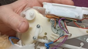 Ремонт. Собачка на поводке.