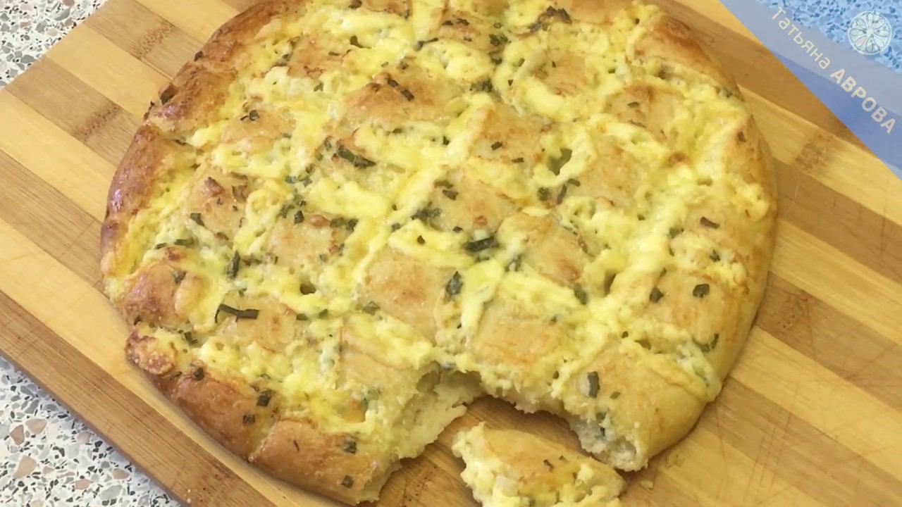 Чесночно - сырный хлеб на закваске