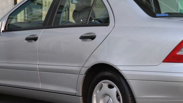 MERCEDES BENZ C180 KOMPRESSOR смотреть онлайн