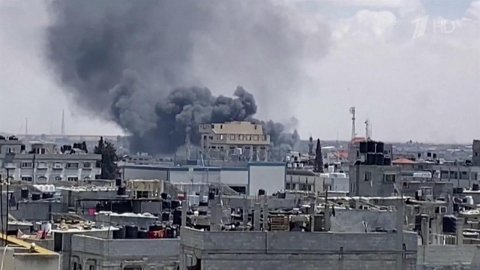 Израиль ввел танки в город Рафах на юге сектора Газа