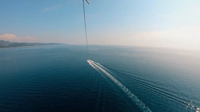 Сочи. Парный полёт на парашюте. Парасейлинг. смотреть онлайн