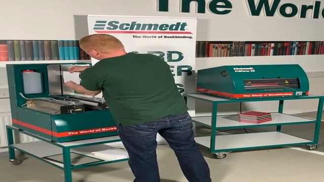 Schmedt PraForm XS, машина для прессования и штриховки книг