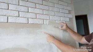Гипсовая плитка. Наклеиваем на стену.