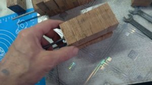 Проставки для рукояти ножа из бересты.