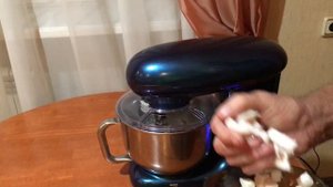 КОЛБАСА в домашних условиях / Простой рецепт домашней КОЛБАСЫ