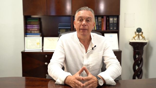 Изменение фамилии в США. Как теперь легализовать свои документы в другой стране? смотреть онлайн