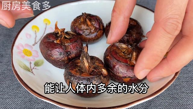 喉嚨有痰，反復咳嗽，在家燉上這鍋湯，隔天吃一次，潤肺降燥，止咳化痰，【廚房美食多】