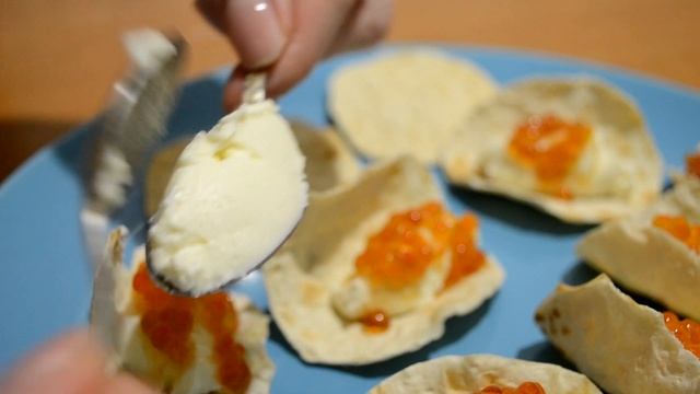 ЗАМЕНА БУТЕРБРОДА С ИКРОЙ!!! Вкусные канапе из лаваша с красной икрой