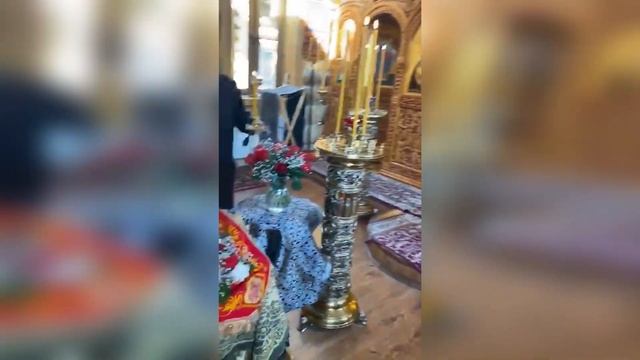 Схиархимандрит Илий (Ноздрин) отслужил службу, в Великий Пяток смотреть онлайн