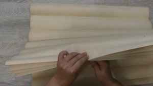 Как сделать жалюзи из ненужных  обоев дешево, легко  своими руками! DIY С линейкой и без.
