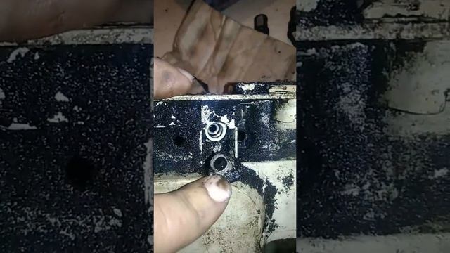 stihl ms 180 доступ к масленому насосу смотреть онлайн