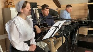 "В дни когда приносят тучи"