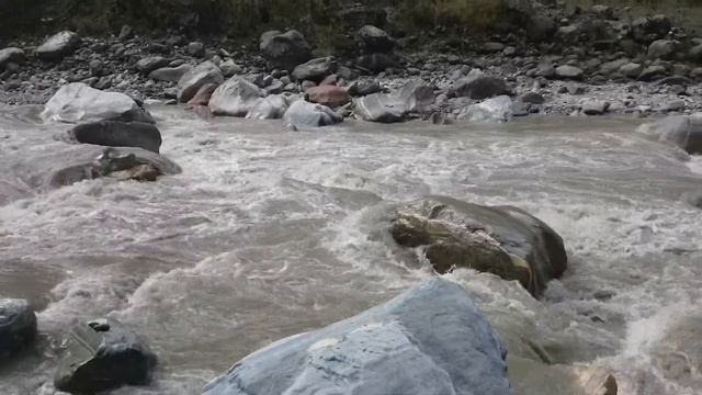 Непал горы и шум реки и наш дом апрель 2015 смотреть онлайн