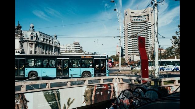 Street Photography in Bucharest (Fuji X-T30 II + XC 15-45mm) смотреть онлайн