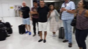 Русские в Аэропорту Лаоса!! Задержали рейс!! Баян - Андрей Данской