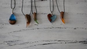 Украшения из дерева
