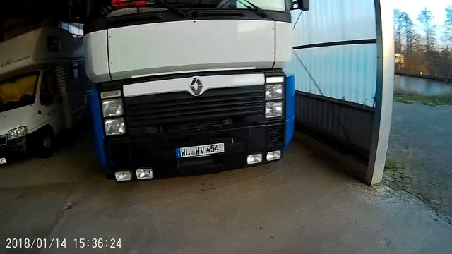 Outside Roomtour Renault Magnum 430 Wohnmobil "Part1" смотреть онлайн