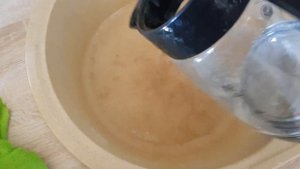 КАК УКСУС ИДЕАЛЬНО ОТМЫВАЕТ ЛЮБЫЕ ЧАЙНИКИ ОТ НАКИПИ И ЖЁЛТОГО НАЛЁТА, ЧИСТИТ ФАРФОР И СТЕКЛО!??