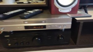 Усилитель Denon PMA-500AE и акустика Monitor Audio Silver RS1.