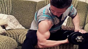 Работаем с Гантелей! Прорабатываем Каждый Бицепс! (Как накачать БИЦЕПС)