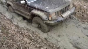 Езда по русскому бездорожью на Jeep Cherokke и Toyota Surf