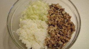 Расстегаи с рыбой, луком и рисом