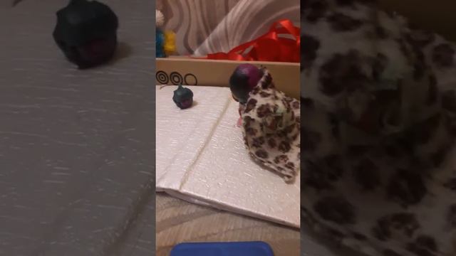 КАРТОПЯ НАШЛА ПИТОМЦА??? Что это за улитка??/ ПЛАСТИЛИНОВЫЕ МУЛЬТИКИ С КАРТОПЕЙ смотреть онлайн