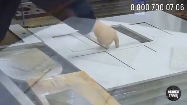 Гидроабразивная резка каменных плит для производства эксклюзивных раковин | Станки трейд