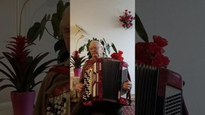 На старинном варшавском вокзале.